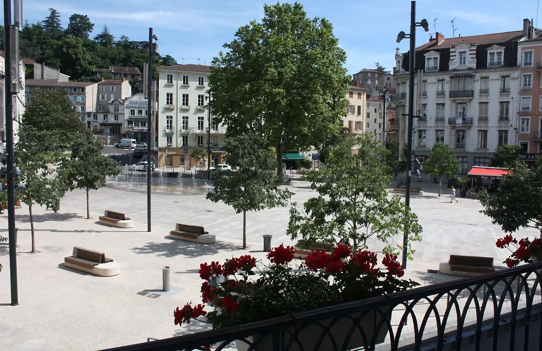 Hôtel du Midi-1