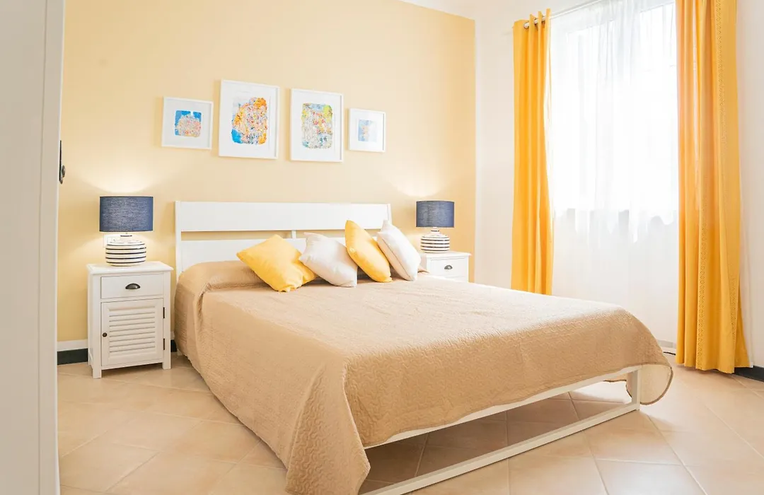 Vespa Apartments-1