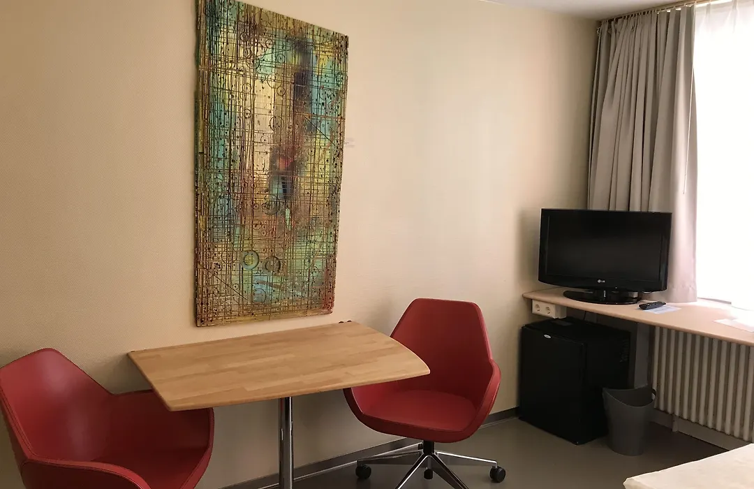 Abalon Hotel Ideal-1
