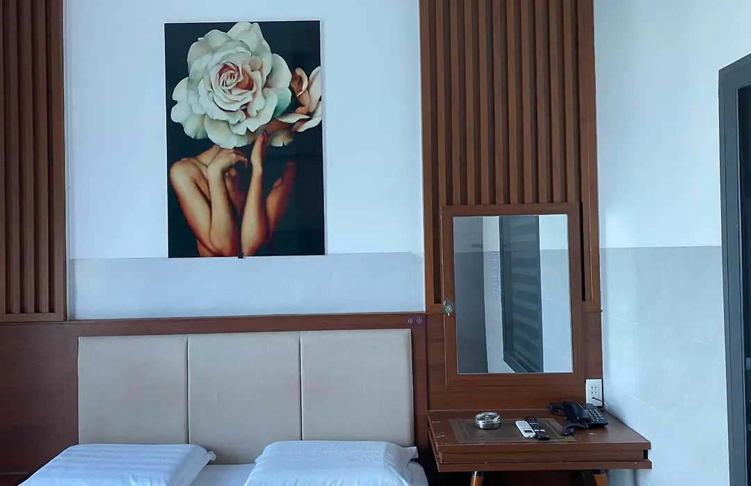 Tulip Hotel-1