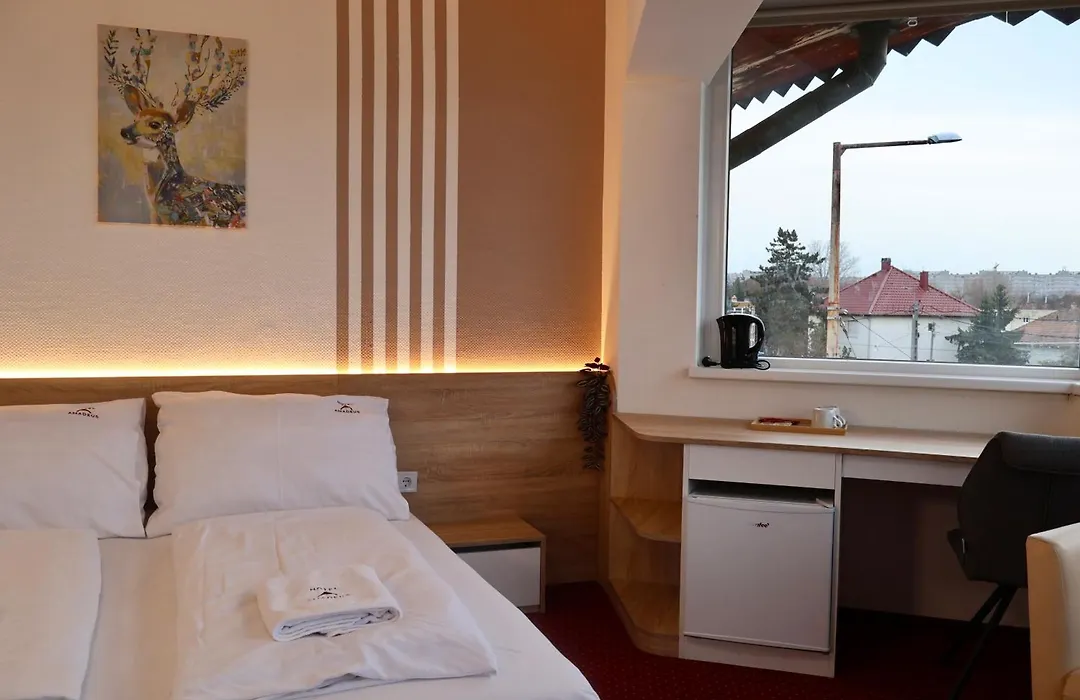 Hotel Amadeus-1