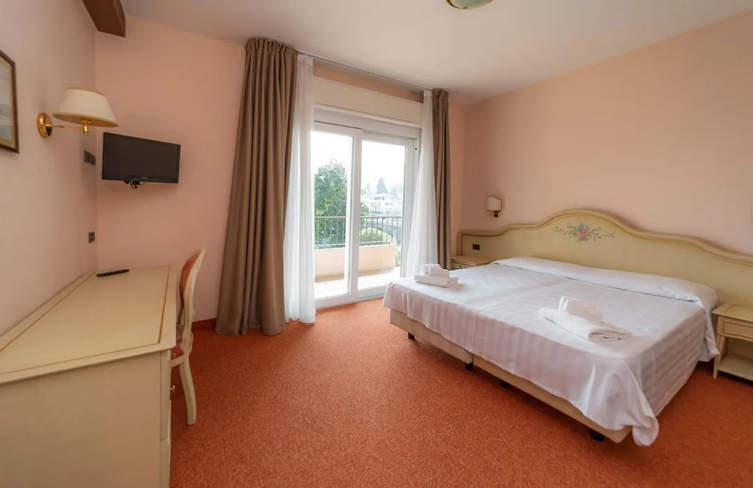 Hotiday Room Collection - Stresa-1