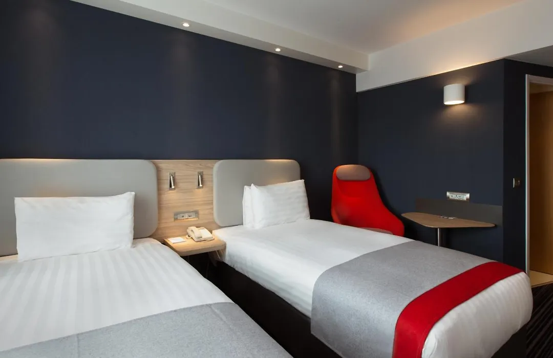 Holiday Inn Express Geneva Airport By Ihg-1