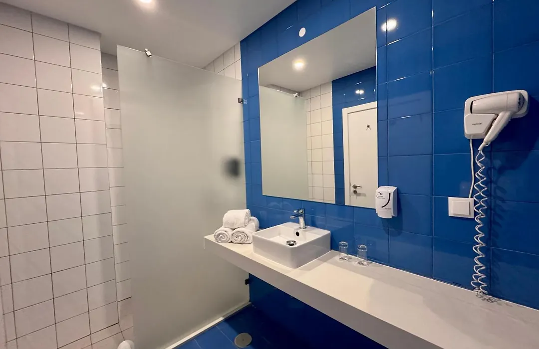Ride Surf Resort & Spa Peniche-1