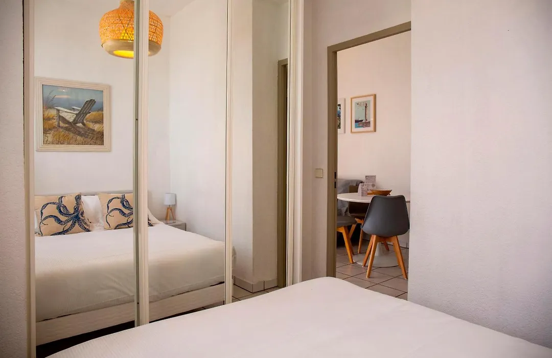 Hotel Port Marine-1