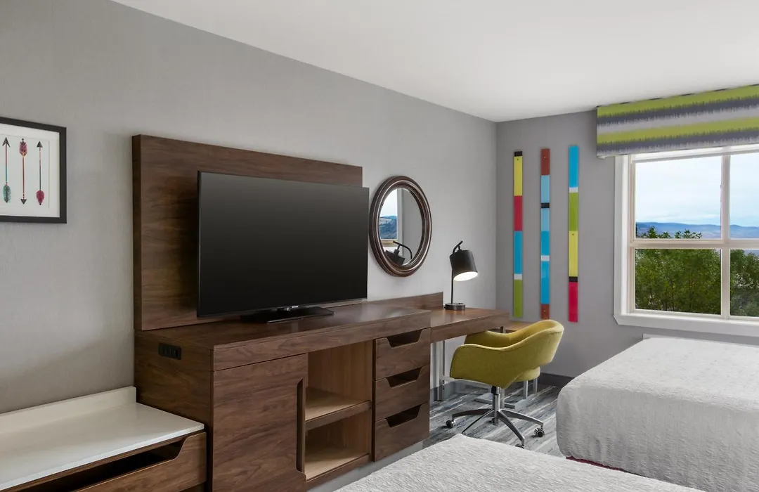 Hampton Inn By Hilton Kamloops-1