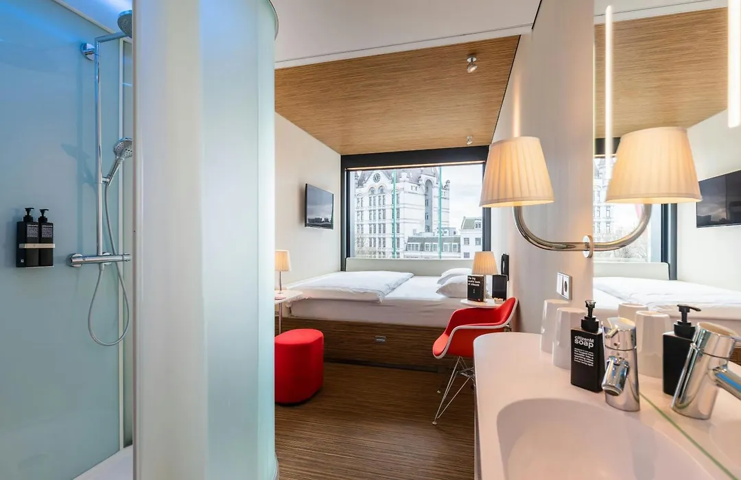 citizenM Rotterdam-1