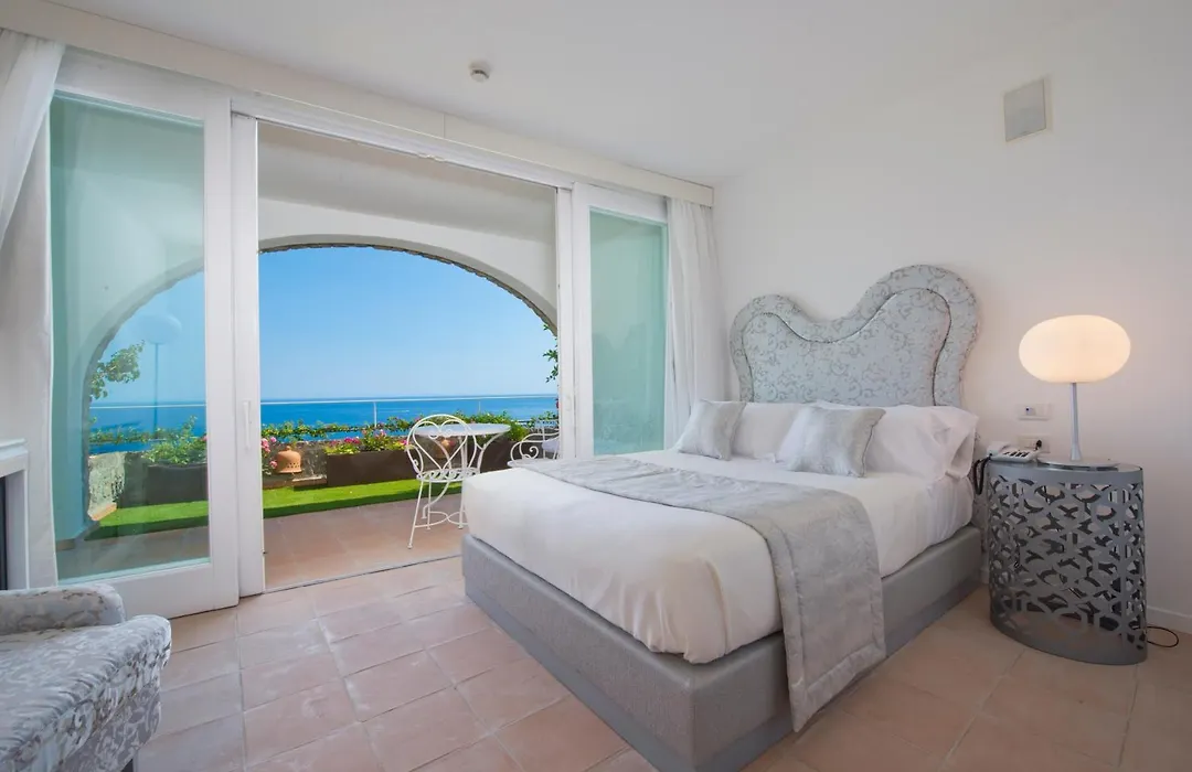 Hotel Piccolo Sant'Andrea-1