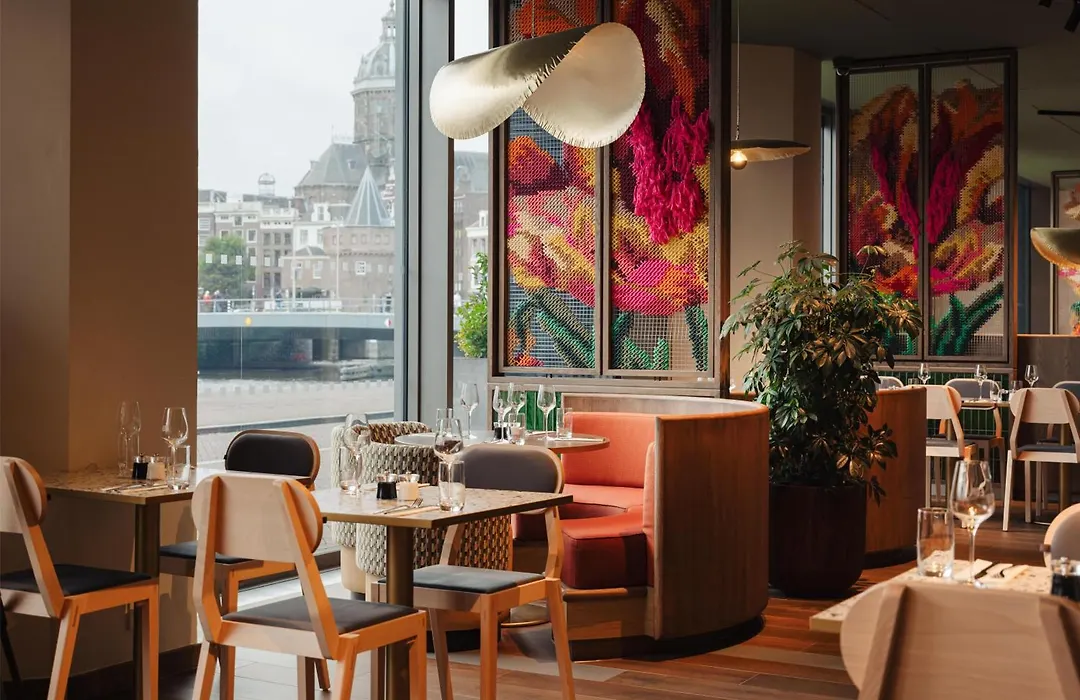 Doubletree By Hilton Amsterdam Centraal Station-1