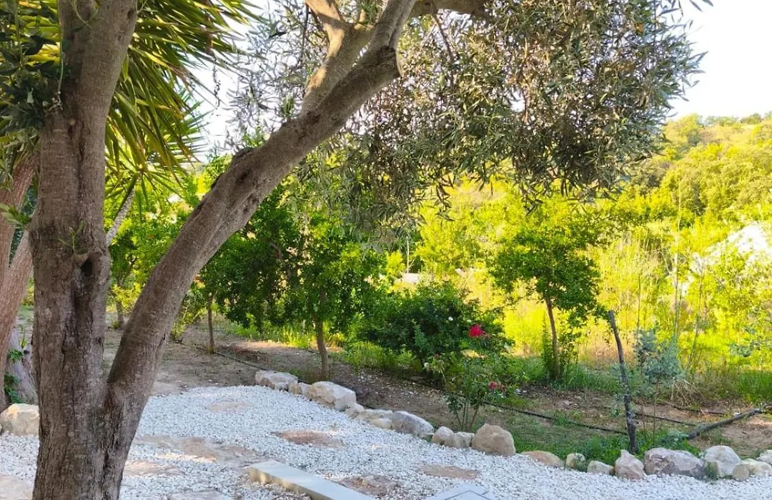 Camping Fiori di Noto-1