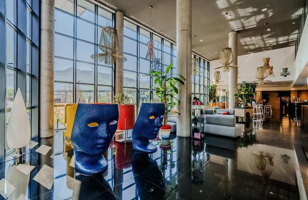 Spirit Hotel Gran Bilbao-1