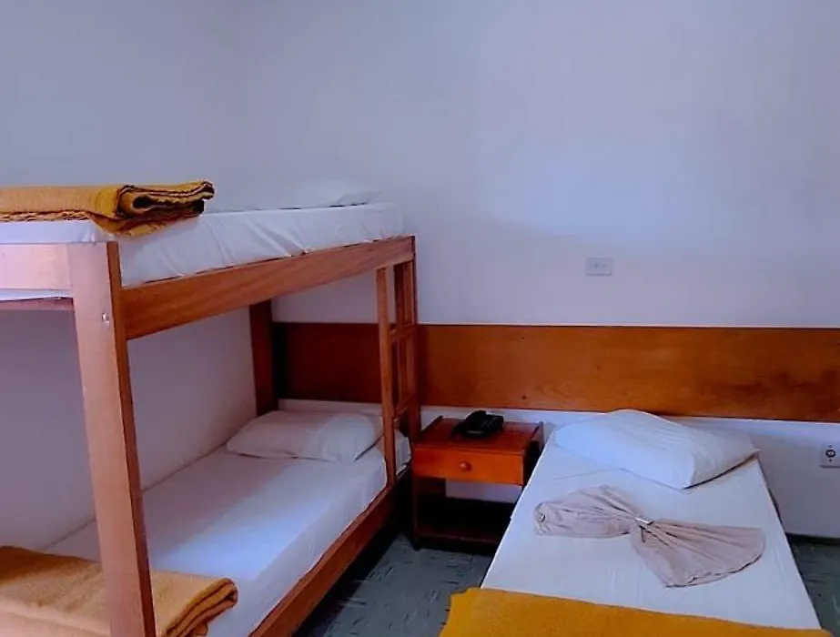 Six'S Hotel-1