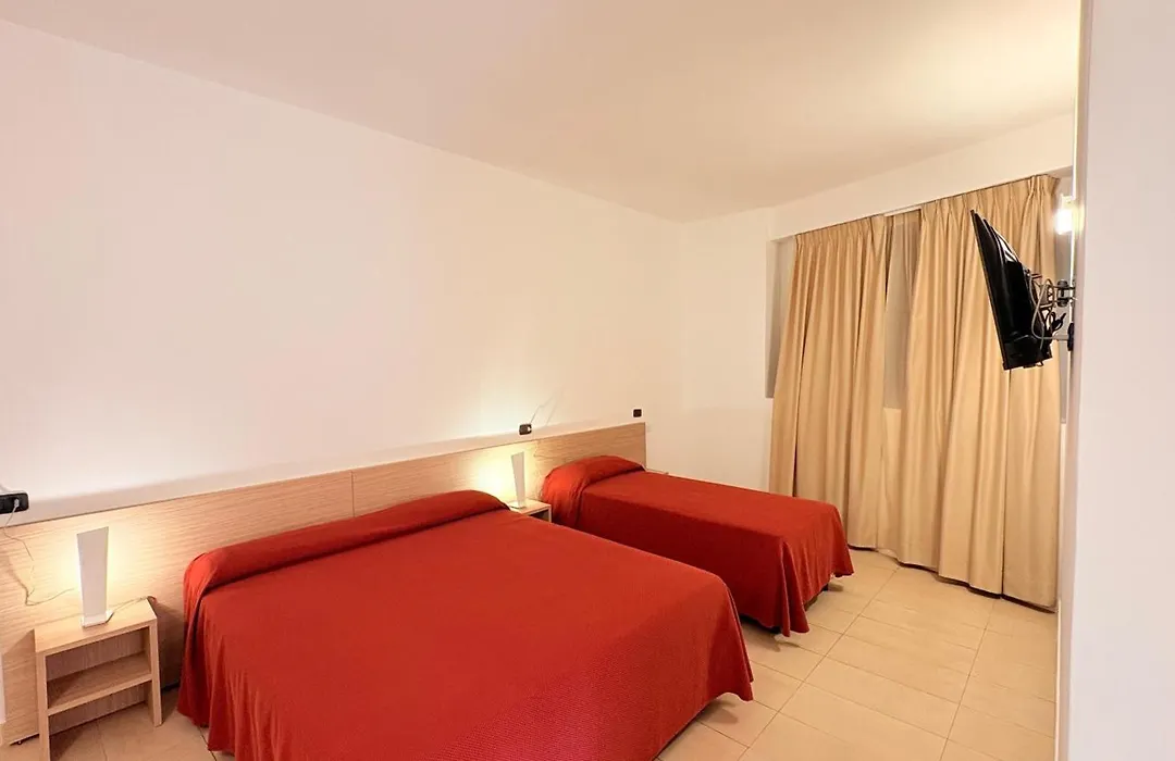 Hotel Il Portico-1