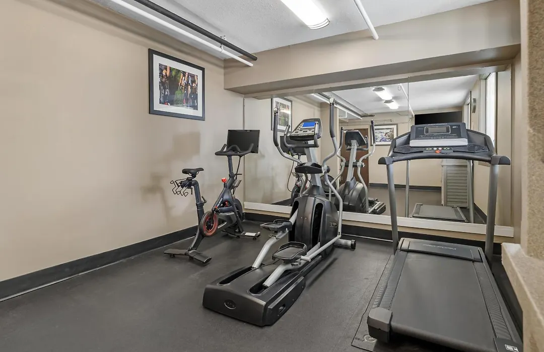 Best Western Estevan Inn & Suites-1
