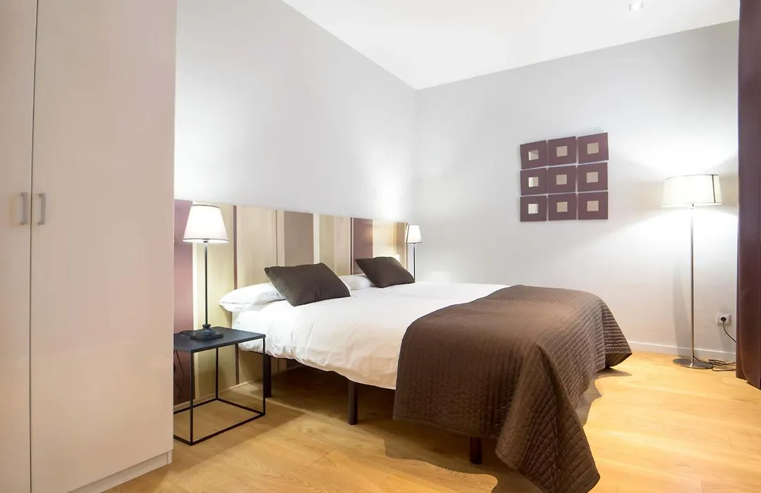 Rent Top Apartments Rambla Catalunya-1
