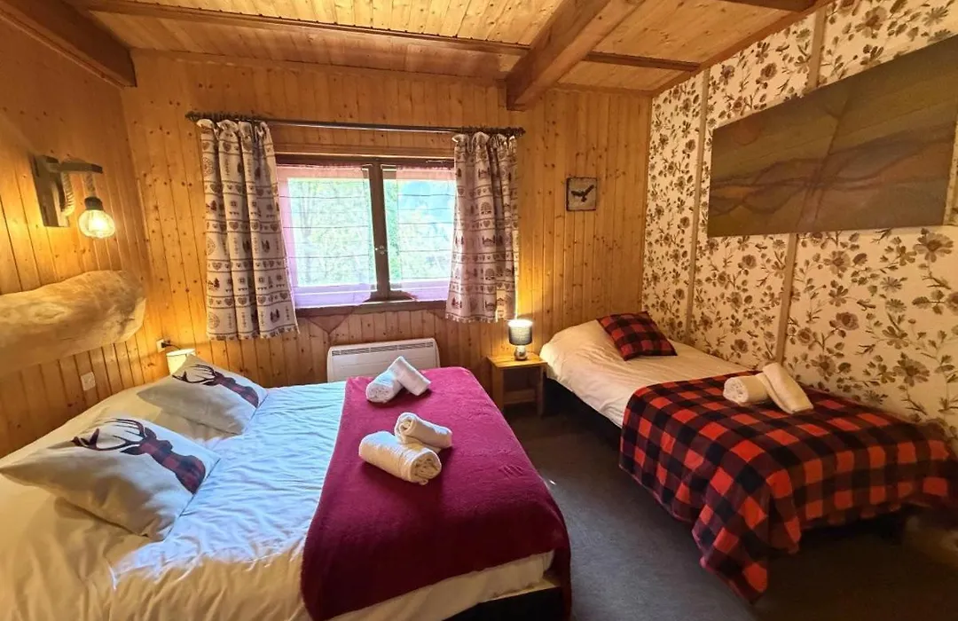 LE TRAPPEUR Chalet en bois-1