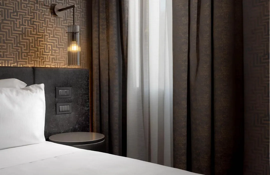 Hotel Atmosphere-1