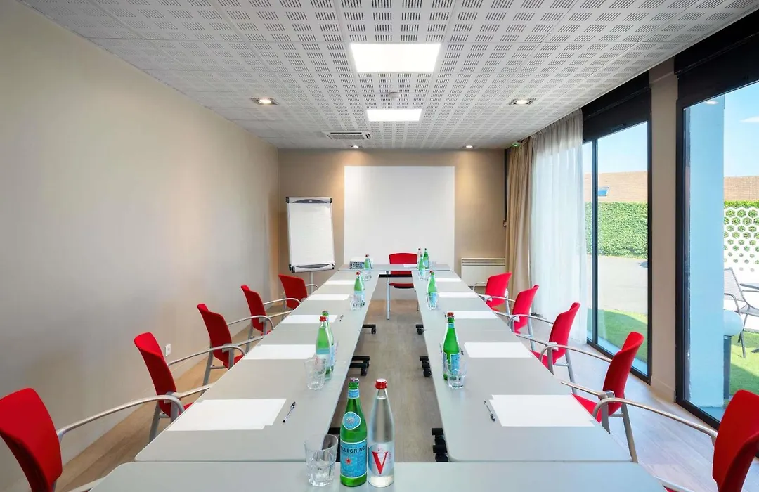 ibis Cergy Pontoise Le Port-1
