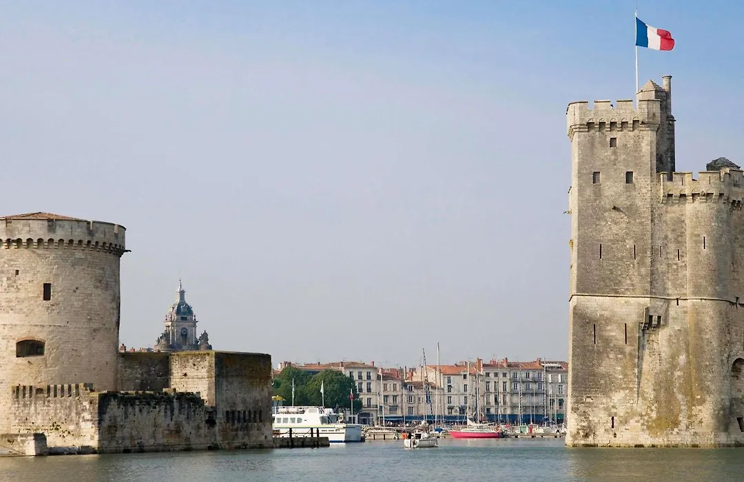 hotelF1 La Rochelle Angoulins Rénové-1