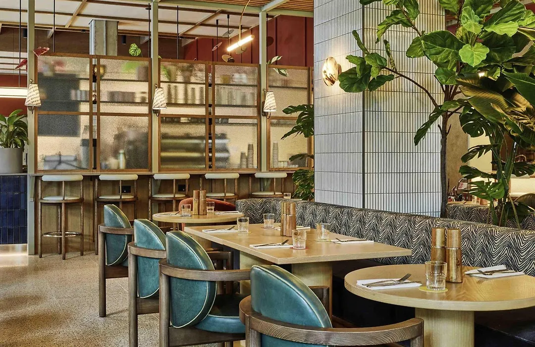 Tribe London Canary Wharf-1