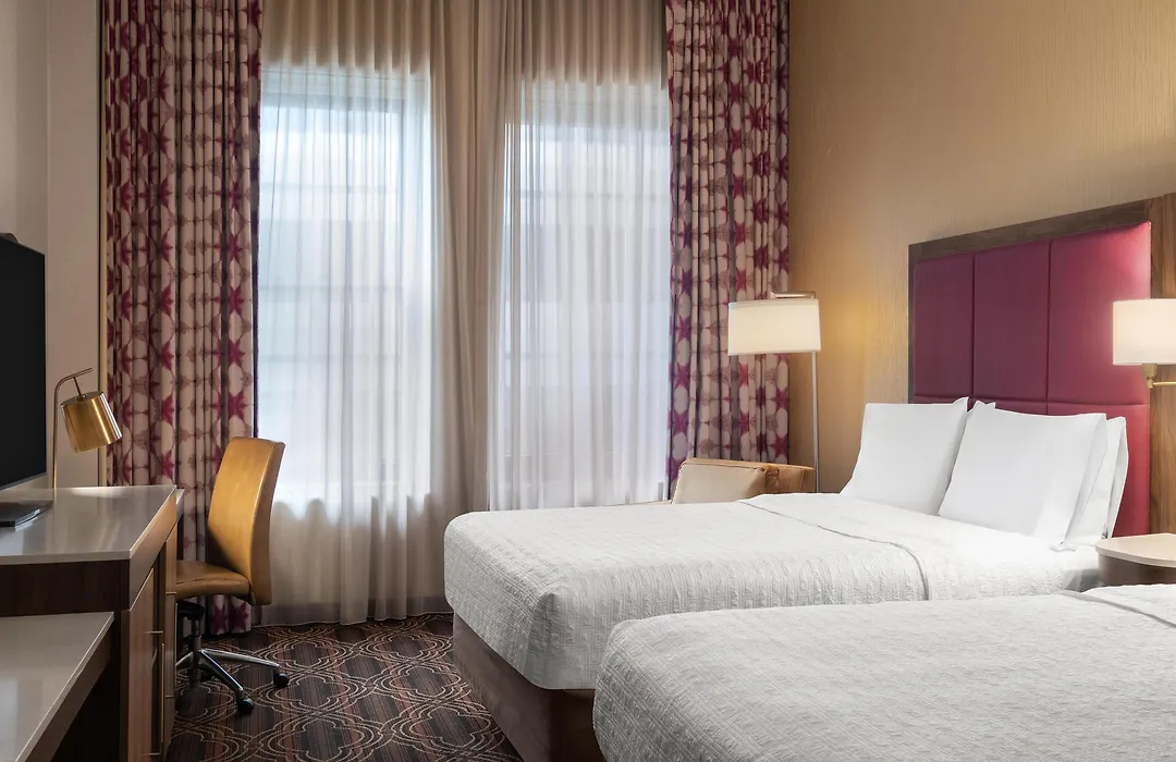 Hampton Inn Majestic Chicago Theatre District-1