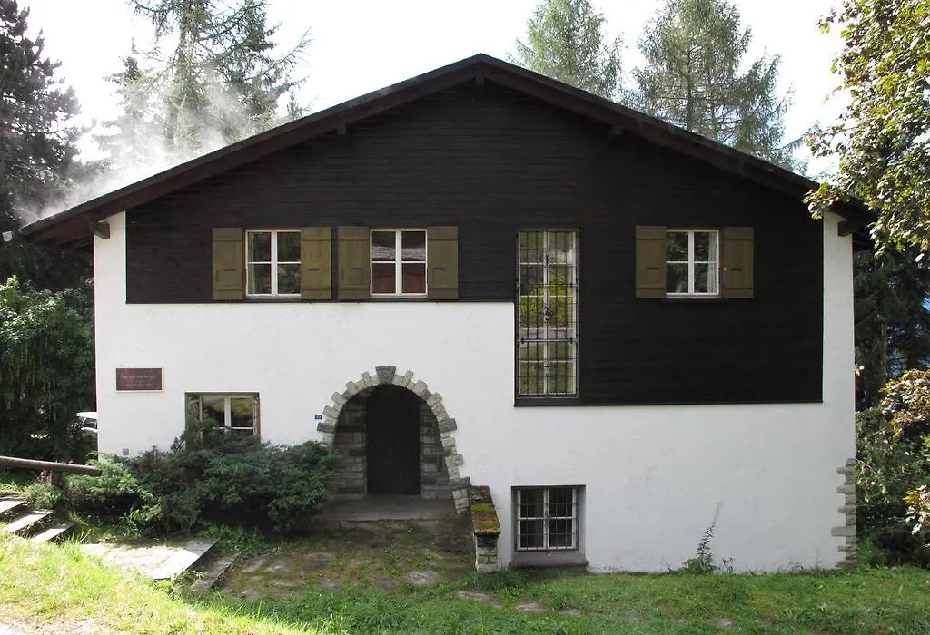 Arche de Noé B&B-1