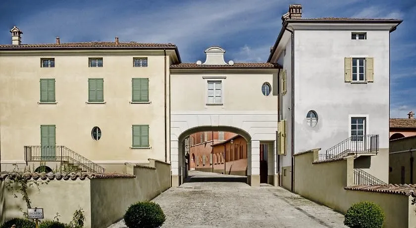 Matilde Di Canossa Golf Spa & Hotel Resort-1