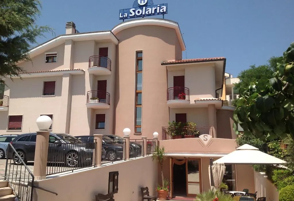 Hotel e Appartamenti La Solaria con parcheggio gratuito a soli 450 MT dalla nuova Basilica di Padre Pio-1