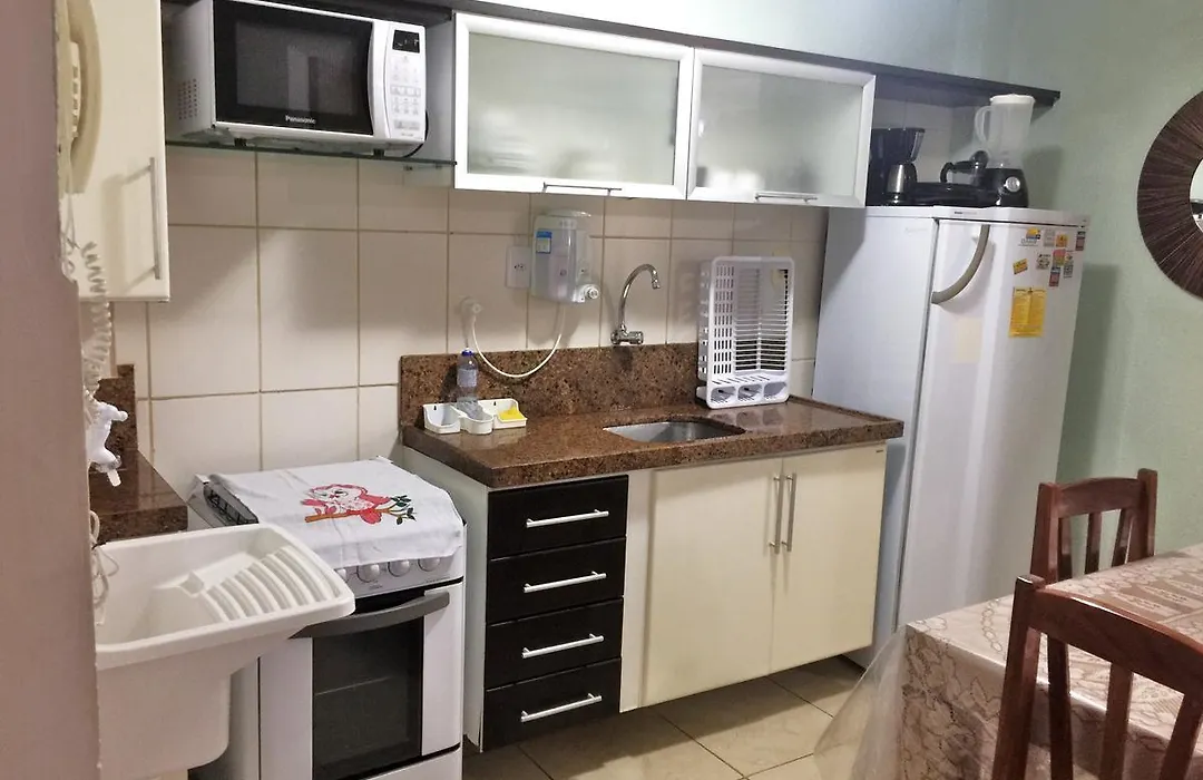 Flats Em Ponta Negra, 1 E 2 Qtos-1