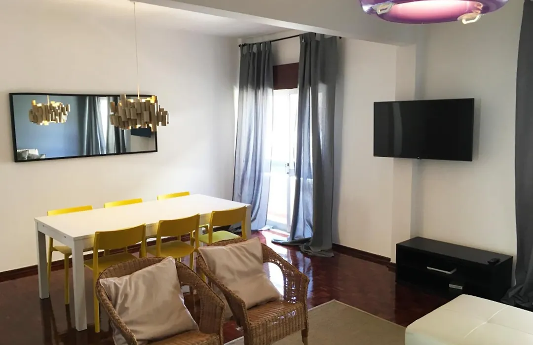 Lemon Tree Apartments-1