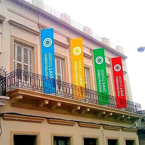 Montevideo Port Hostel-1
