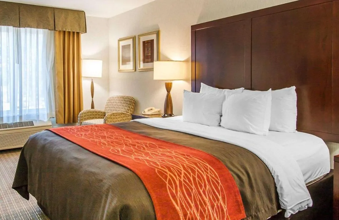 Comfort Inn & Suites-Portland Airport-1