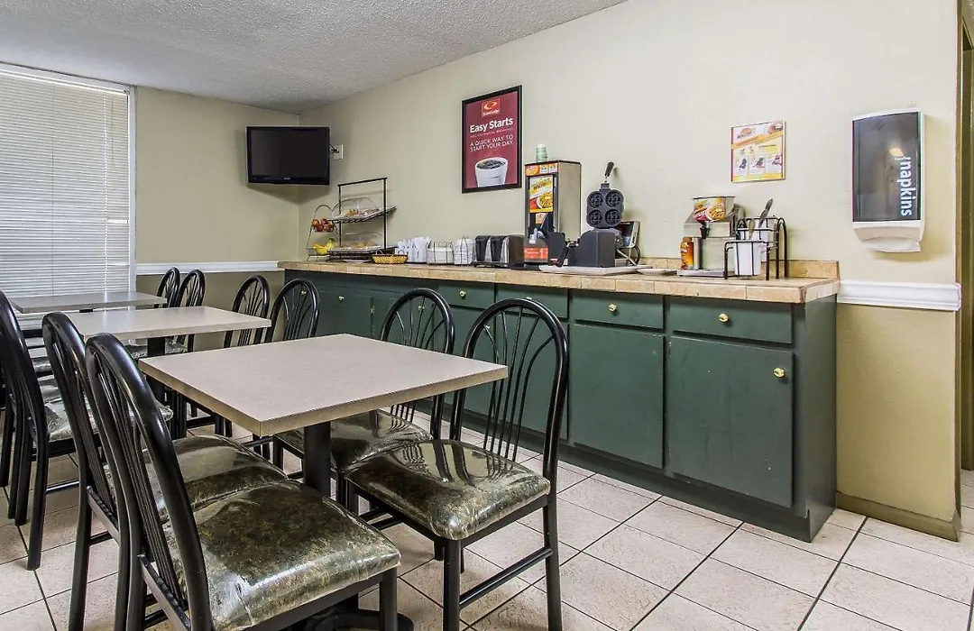 Budgetel Inn Scottsboro-1