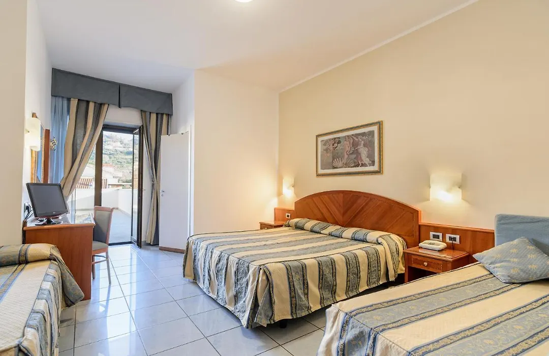 Hotel Serenella-1