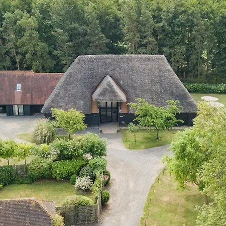 Great Higham Barn By Bloom Stays-3