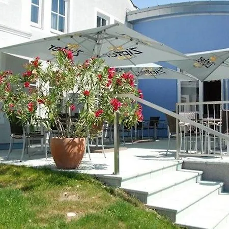 Hotel Paradies-3