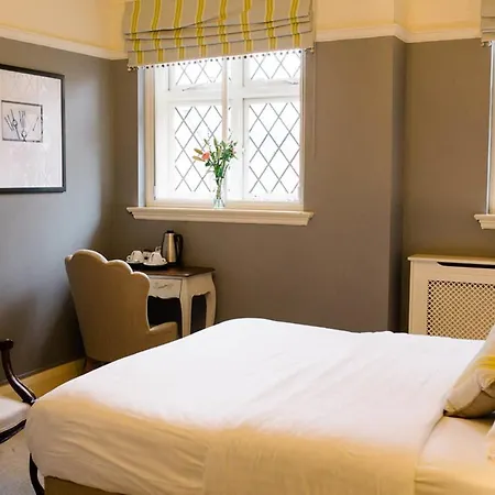 Prince Of Wales - Townhouse-2