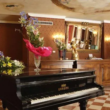 Venice Hotel Villa Dori-2