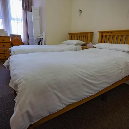 Claremont Guesthouse-2