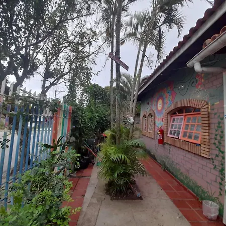 Hostel Trópico de Capricórnio - Itaguá-2