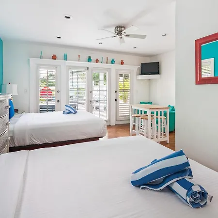 Wicker Guesthouse-3