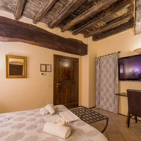 HOTEL TREVI Palazzo Natalini-3
