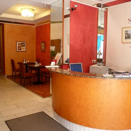 Hotel Mondial-3