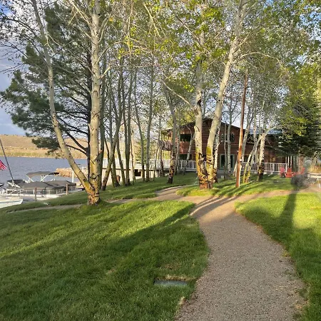 Lakeside Lodge Resort And Marina-2