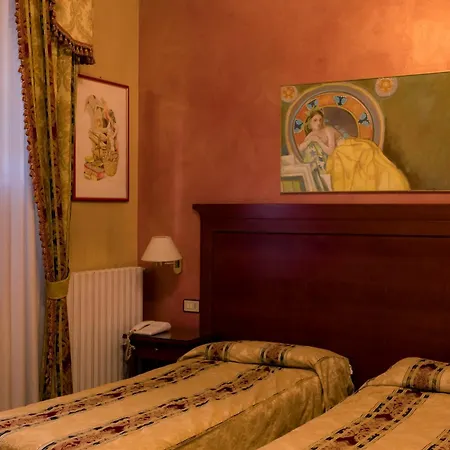 Hotel Joli-2
