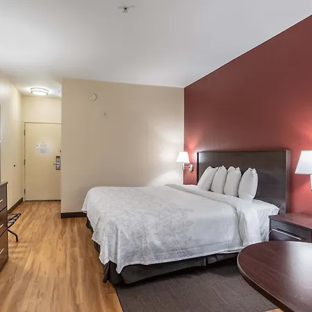 Red Roof Inn Plus+ San Antonio Downtown - Riverwalk-2