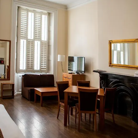 Marylebone Inn-3