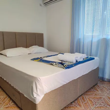 Apartments Drobni Pijesak-3