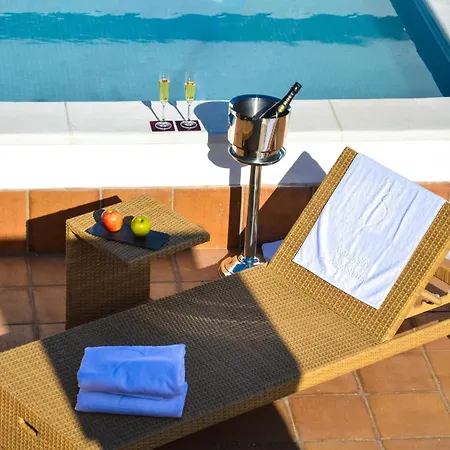 Aguilas5 Sevillasuites-2