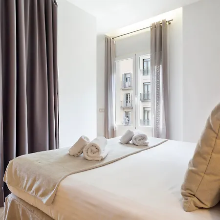 Amister Apartments-3